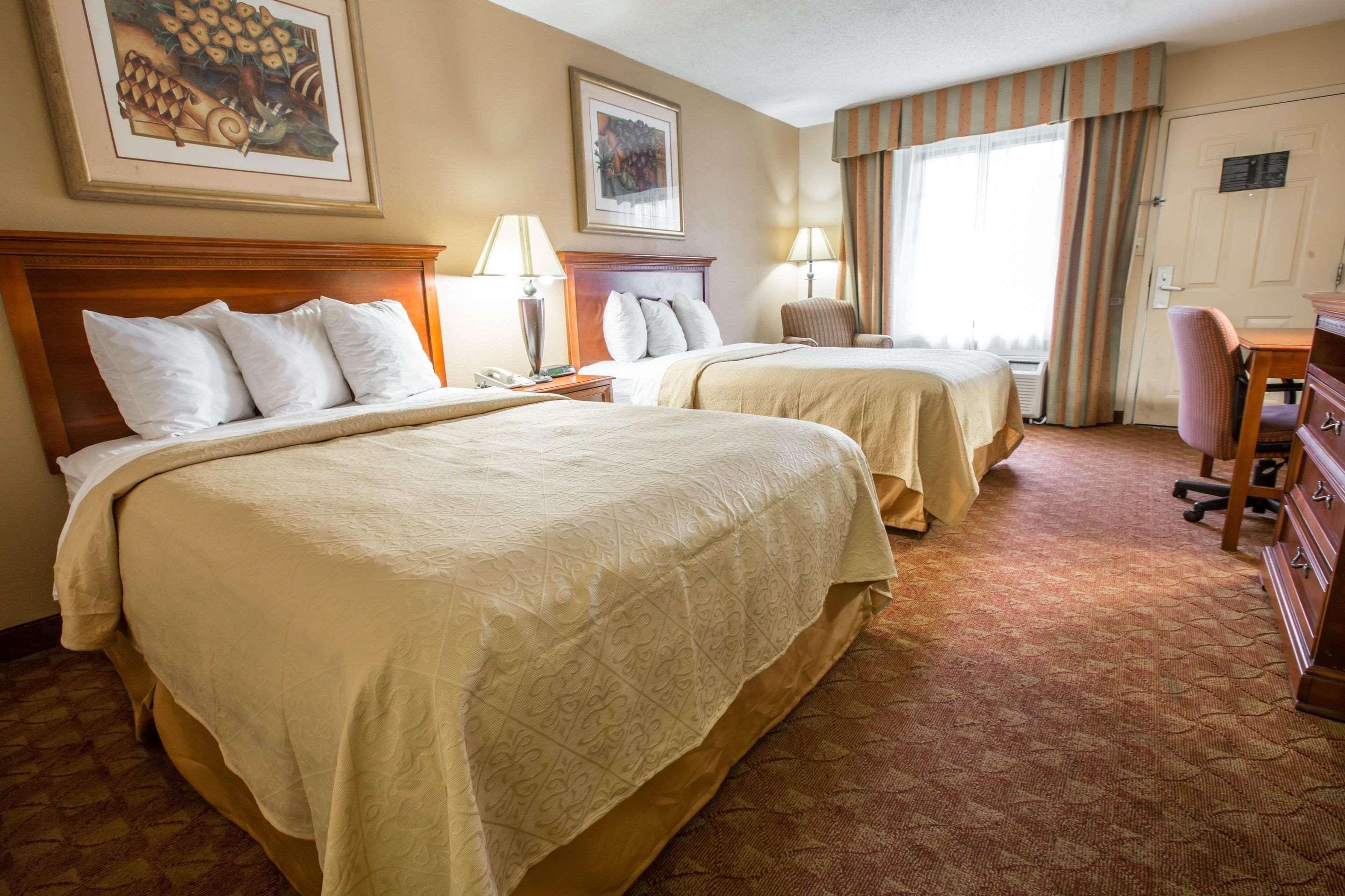 Quality Inn & Suites Hanes Mall Winston-Salem Eksteriør billede