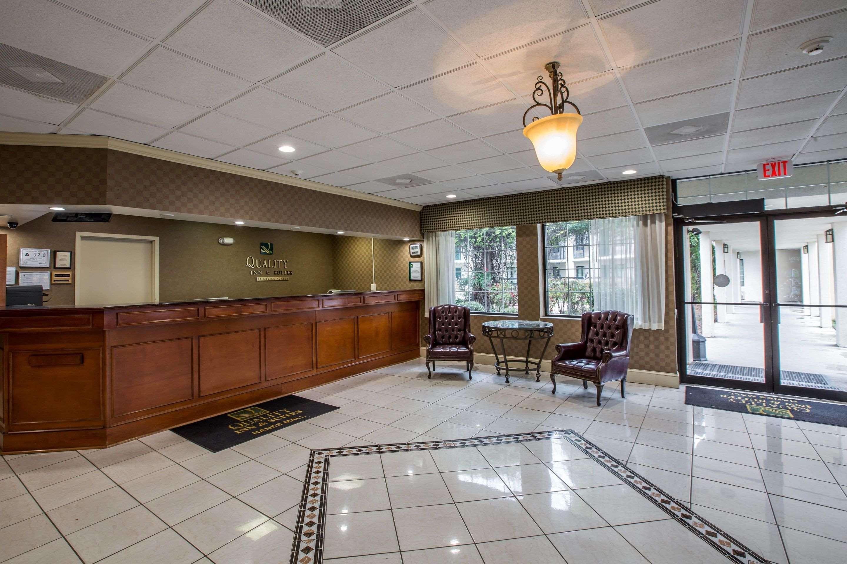 Quality Inn & Suites Hanes Mall Winston-Salem Eksteriør billede