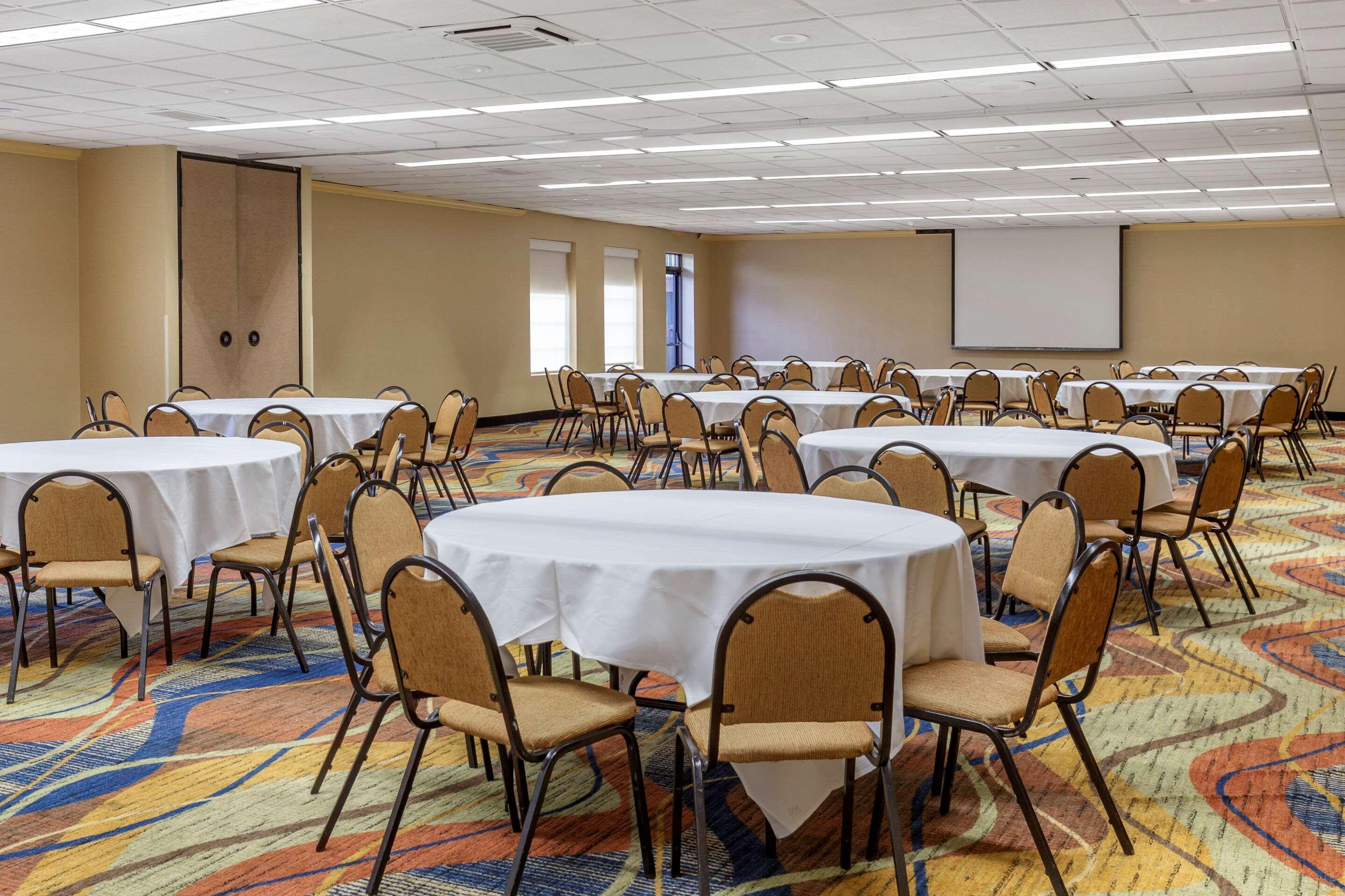 Quality Inn & Suites Hanes Mall Winston-Salem Eksteriør billede